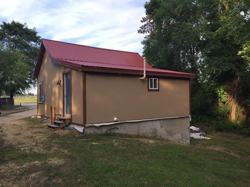 58 Airport Road, Unit A in Concord, NH - Foto de edificio