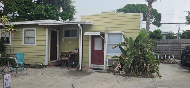 property at 321 Ohio Pl