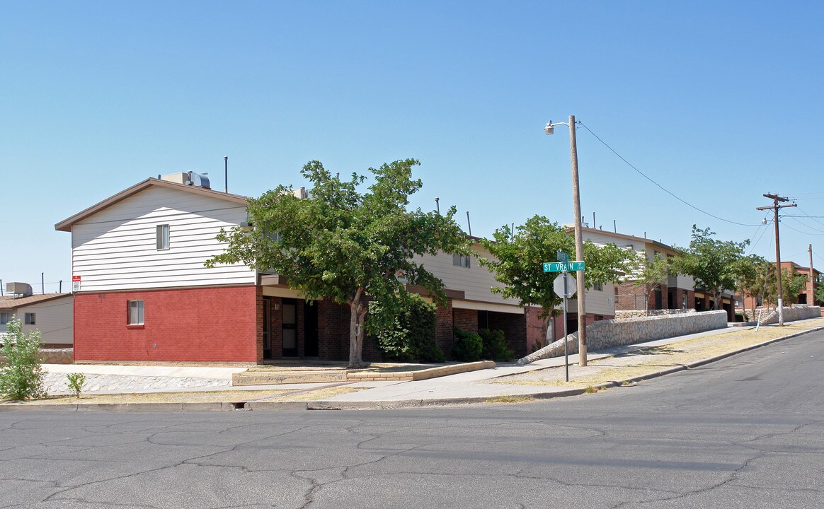 Woodrow Bean in El Paso, TX - Building Photo