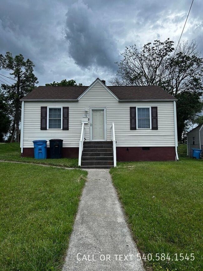property at 1712 Wayne St NE