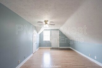 921 S Buckeye St in Kokomo, IN - Foto de edificio - Building Photo