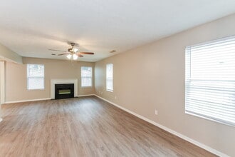 6375 E Windsor Ln in Norcross, GA - Building Photo - Building Photo