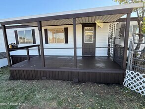 15835 S Cordes Lakes Dr in Mayer, AZ - Building Photo - Building Photo