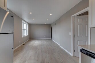 2646 Melvin Ave, Unit Apt A in Brentwood, MO - Building Photo - Building Photo
