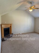 3807 W Montclair St in Springfield, MO - Building Photo - Building Photo