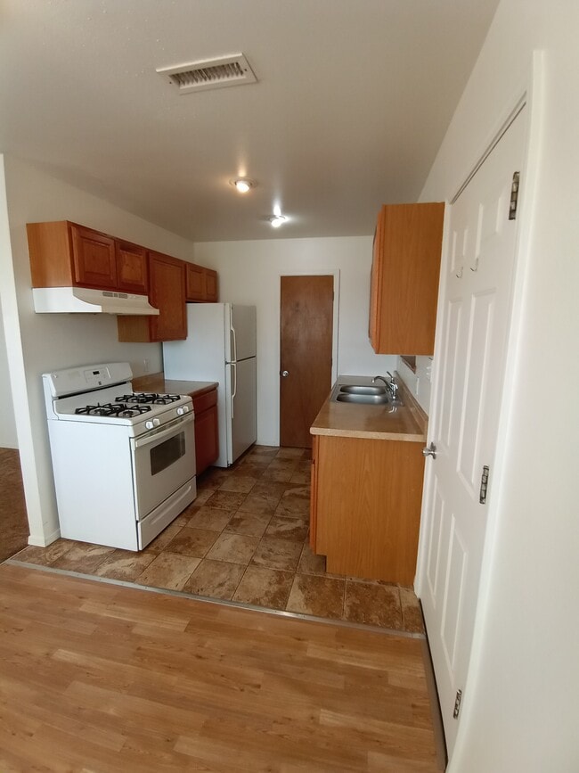 1232 Jelso Ave in Grants, NM - Building Photo - Building Photo