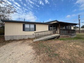 56 Willowbrook Ct in Martindale, TX - Building Photo