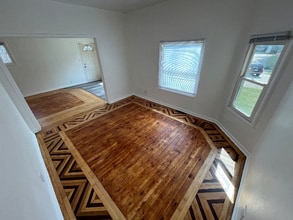 2408 W High St in Racine, WI - Building Photo - Building Photo