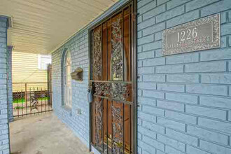 1226 Vallette St in New Orleans, LA - Building Photo - Building Photo