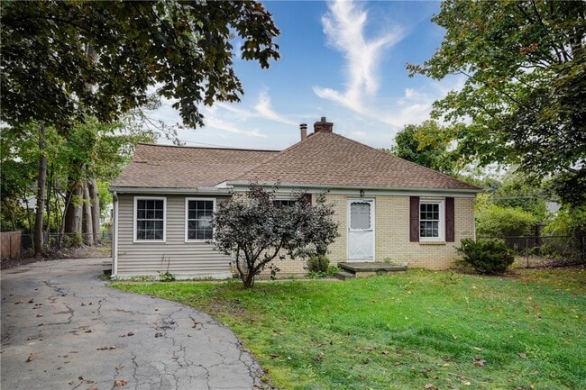 4539 Dewey Ave in Rochester, NY - Building Photo - Building Photo