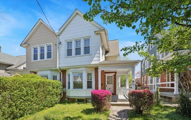 property at 1037 Rees Ave