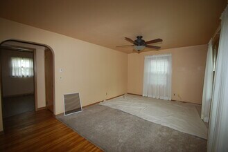 1609 6th St in Brookings, SD - Foto de edificio - Building Photo