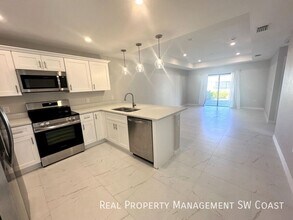 5030-5032 Bristo St in Lehigh Acres, FL - Building Photo - Building Photo