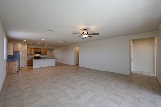 25389 N 166th Ln in Surprise, AZ - Building Photo - Building Photo