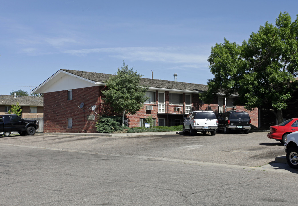 3007 Denver St in Evans, CO - Foto de edificio