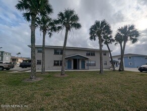 202 17th Ave N in Jacksonville Beach, FL - Building Photo - Building Photo