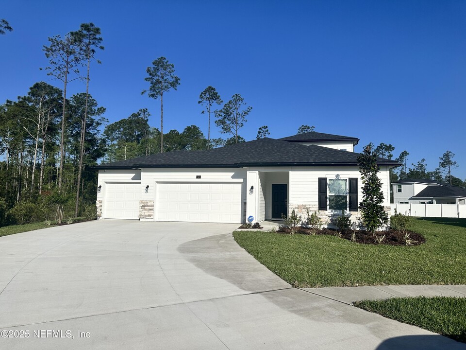 50 Martos Ct in St. Augustine, FL - Building Photo