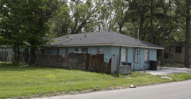 135 S 18th St in Baton Rouge, LA - Building Photo - Building Photo