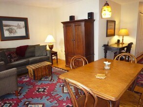 1643 Cambridge St, Unit 42 in Cambridge, MA - Building Photo - Building Photo