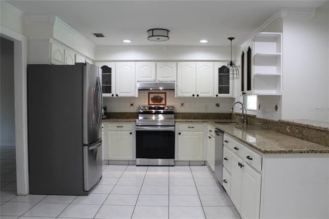 15005 Naturewalk Dr in Tampa, FL - Building Photo - Building Photo