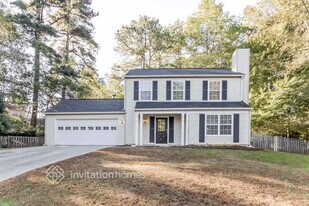 11175 Bramshill Dr in Alpharetta, GA - Building Photo