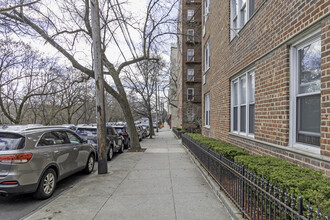 4295 Webster Ave in Bronx, NY - Foto de edificio - Building Photo
