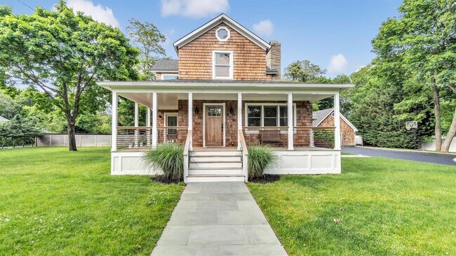 property at 7 Halsey Ave