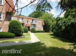 7 Beacon St-Unit -Apt 6 in Leominster, MA - Building Photo - Building Photo
