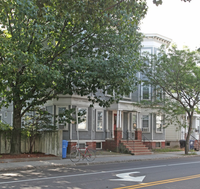 258 Prospect in Cambridge, MA - Building Photo
