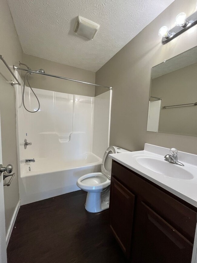 639 Privet Dr in Dandridge, TN - Building Photo - Building Photo