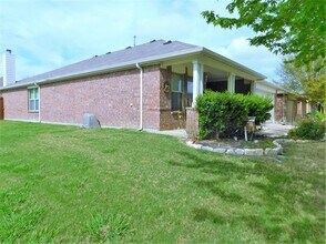 5401 Balmorhea Dr in Argyle, TX - Building Photo - Building Photo