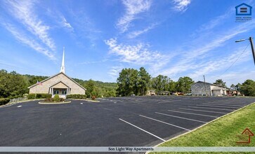 6407 Son Light Way in Knoxville, TN - Building Photo - Building Photo