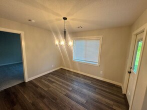 4708 Raven Crk Dr in Manhattan, KS - Building Photo - Building Photo