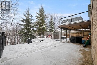 695 Robert Ferrie Dr in Kitchener, ON - Building Photo - Building Photo