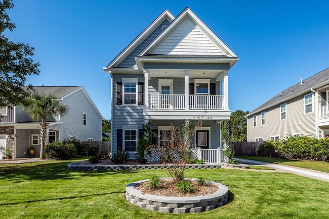 property at 1514 Thoroughbred Blvd