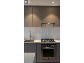 6138 Birney Ave in Vancouver, BC - Building Photo - Building Photo