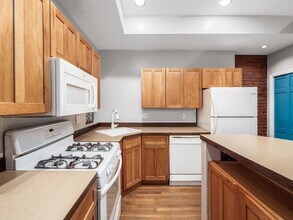 1230 Indianola Ave in Columbus, OH - Building Photo - Building Photo