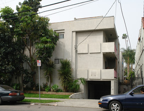 1759 N Wilton Pl in Los Angeles, CA - Building Photo - Building Photo