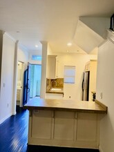 917 N Sierra Bonita Ave in West Hollywood, CA - Building Photo - Building Photo