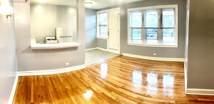 4165 S Archer Ave, Unit 302 in Chicago, IL - Foto de edificio - Building Photo