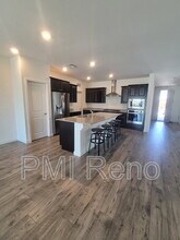8380 Fenhollow Dr in Verdi, NV - Building Photo - Building Photo