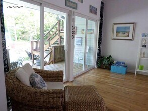 2 Seashell Ln in Hampton Bays, NY - Building Photo - Building Photo