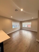 122 Greenwich Ave, Unit 302 in Goshen, NY - Building Photo - Building Photo