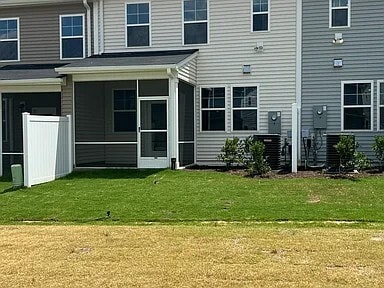 111 Aster Bloom Ln in Raleigh, NC - Building Photo - Building Photo