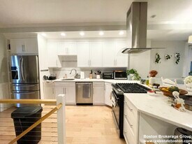 108 Buttonwood St, Unit #1 in Boston, MA - Building Photo
