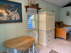 818 Windsor Dr in Sarasota, FL - Building Photo - Building Photo