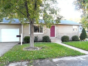 1604 Sycamore St in Granite City, IL - Building Photo - Building Photo