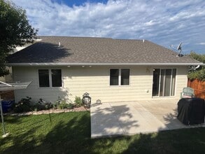1910 Sunnysprings Dr in Rapid City, SD - Building Photo - Building Photo