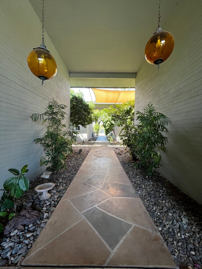 1107 W Osborn Rd in Phoenix, AZ - Building Photo - Building Photo