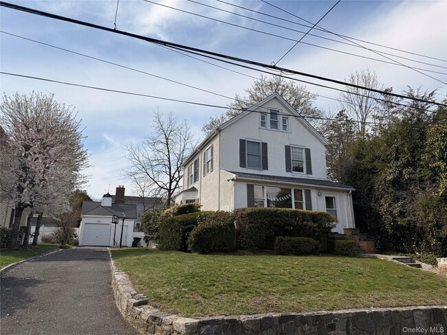 197 Johnson Rd in Scarsdale, NY - Building Photo - Building Photo